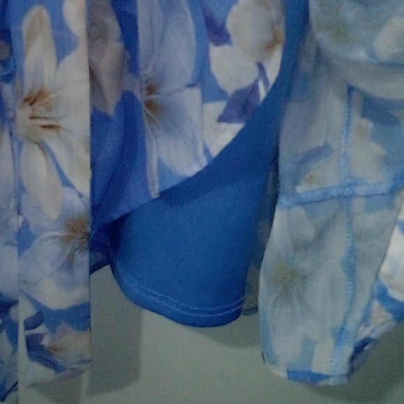 Joie Blue Ruffled V-neck Floral Tie Waist Midi Dress - Picture 8 of 8